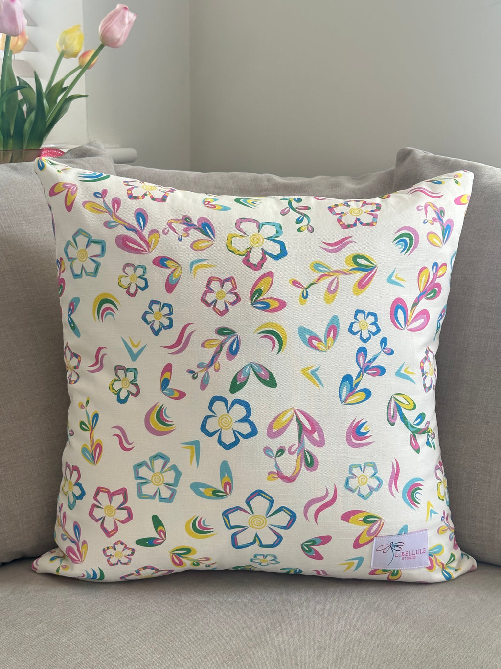 Full Bloom Rainbow Cushion