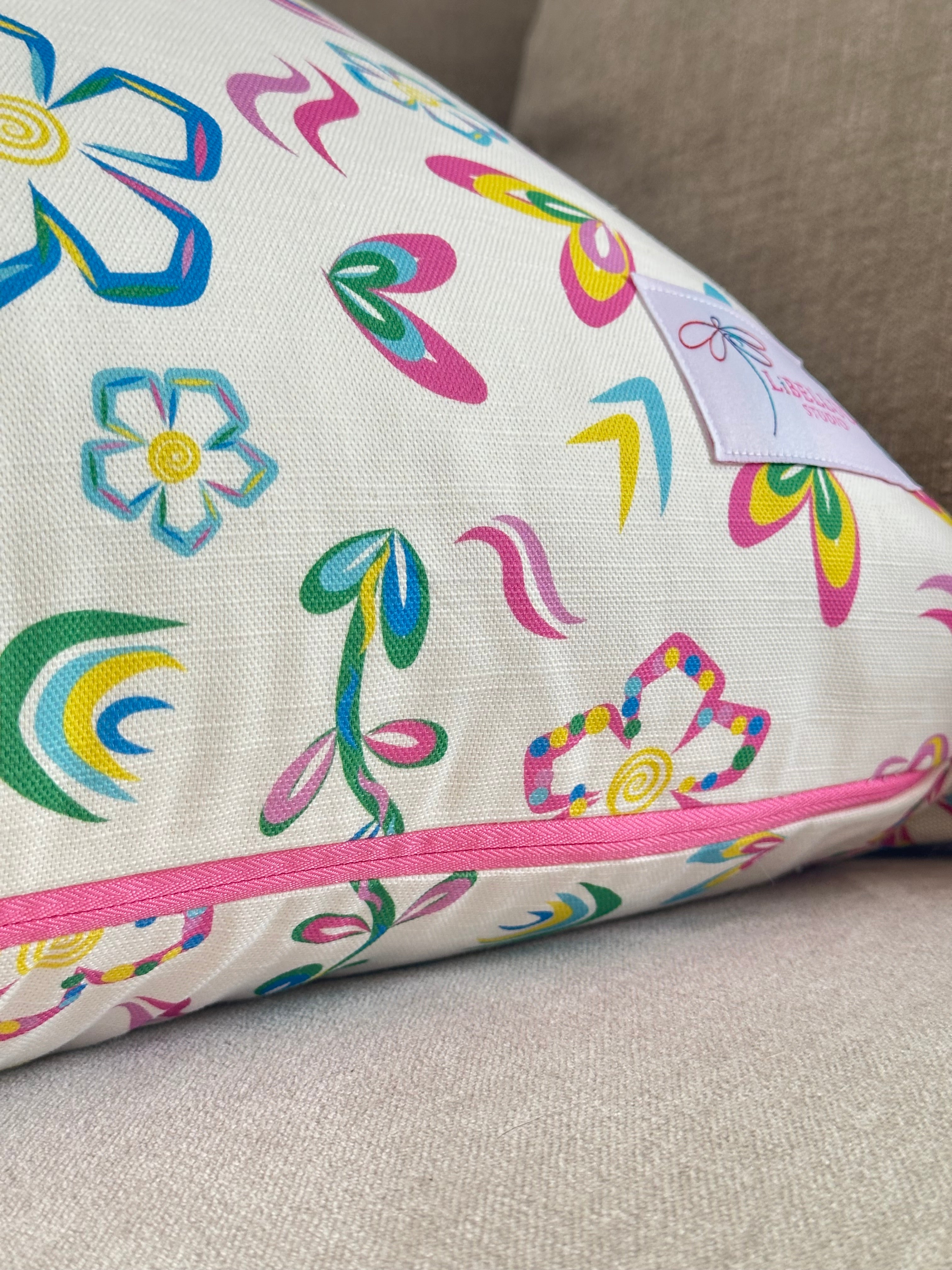 Full Bloom Rainbow Cushion