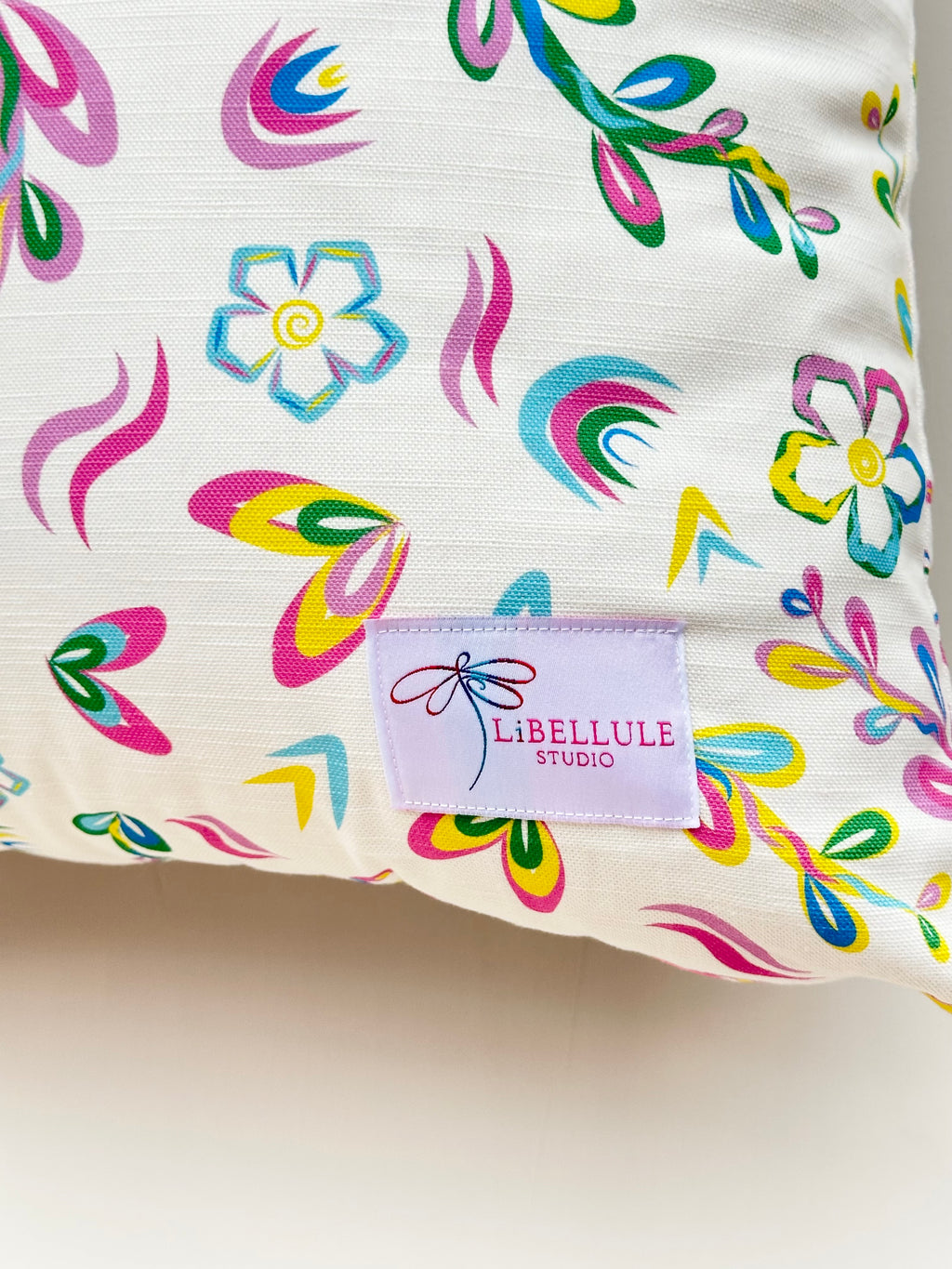 Full Bloom Rainbow Cushion