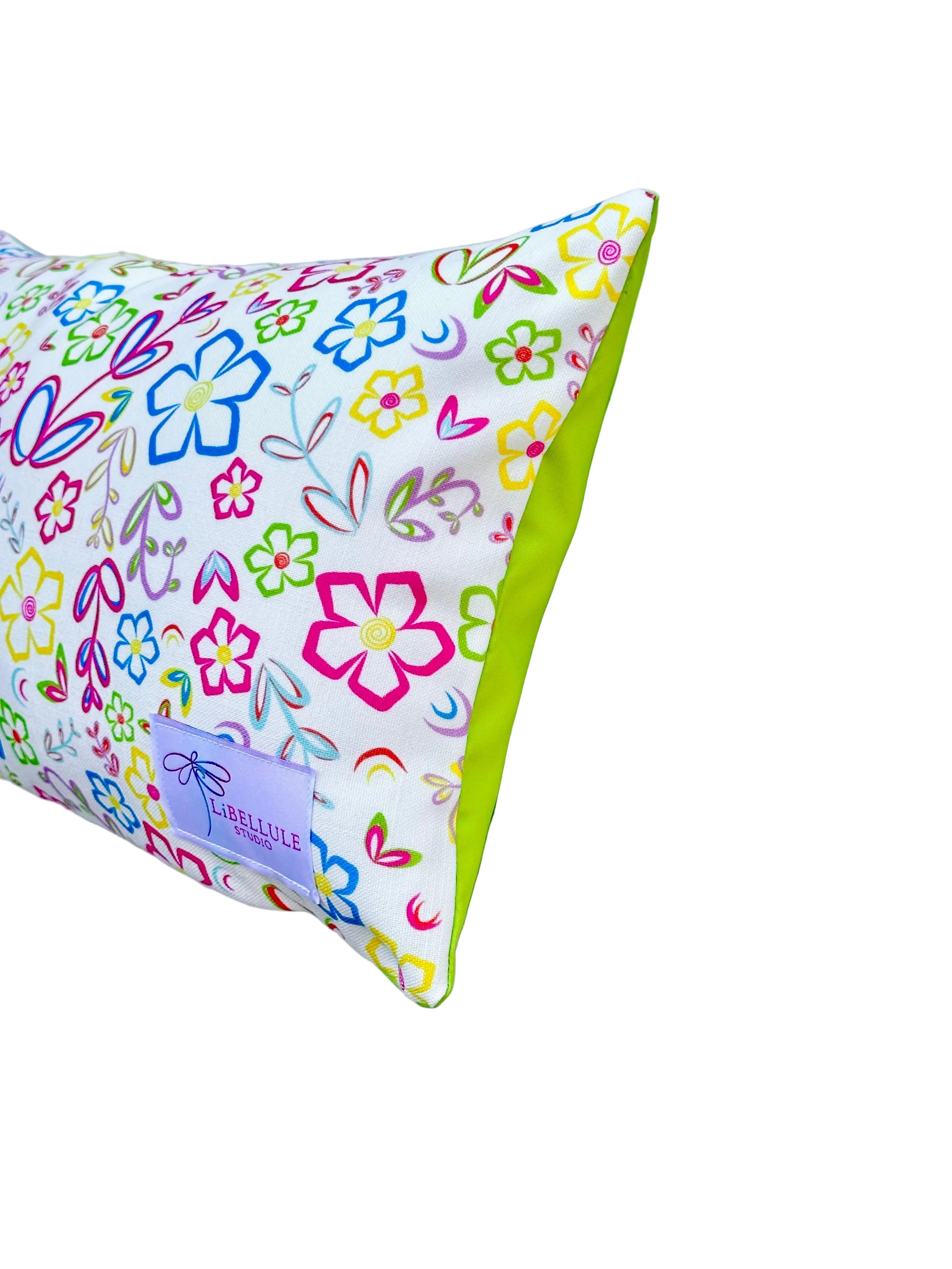 Full Bloom Outdoor Accent Cushion - Green