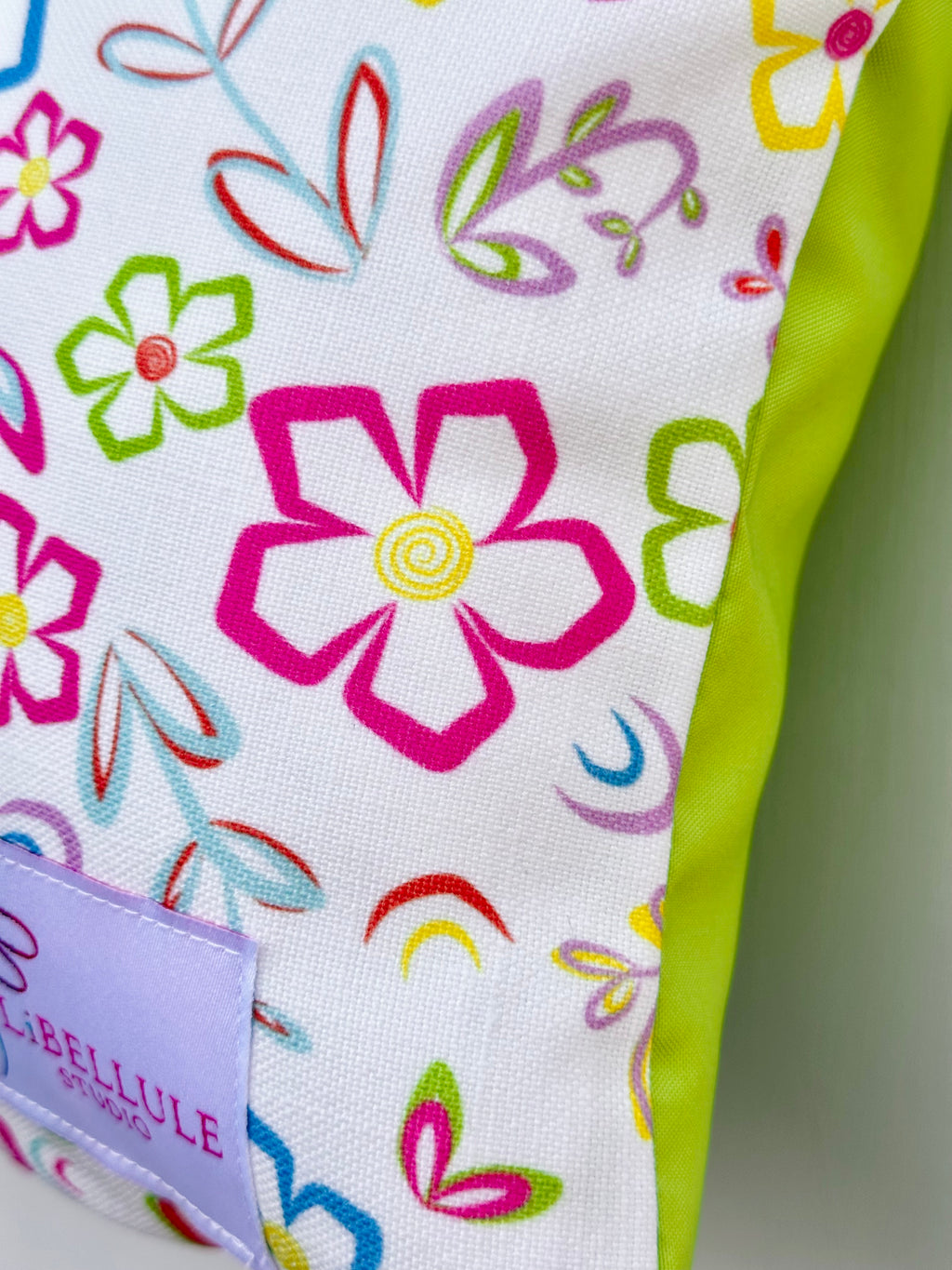 Full Bloom Outdoor Accent Cushion - Green